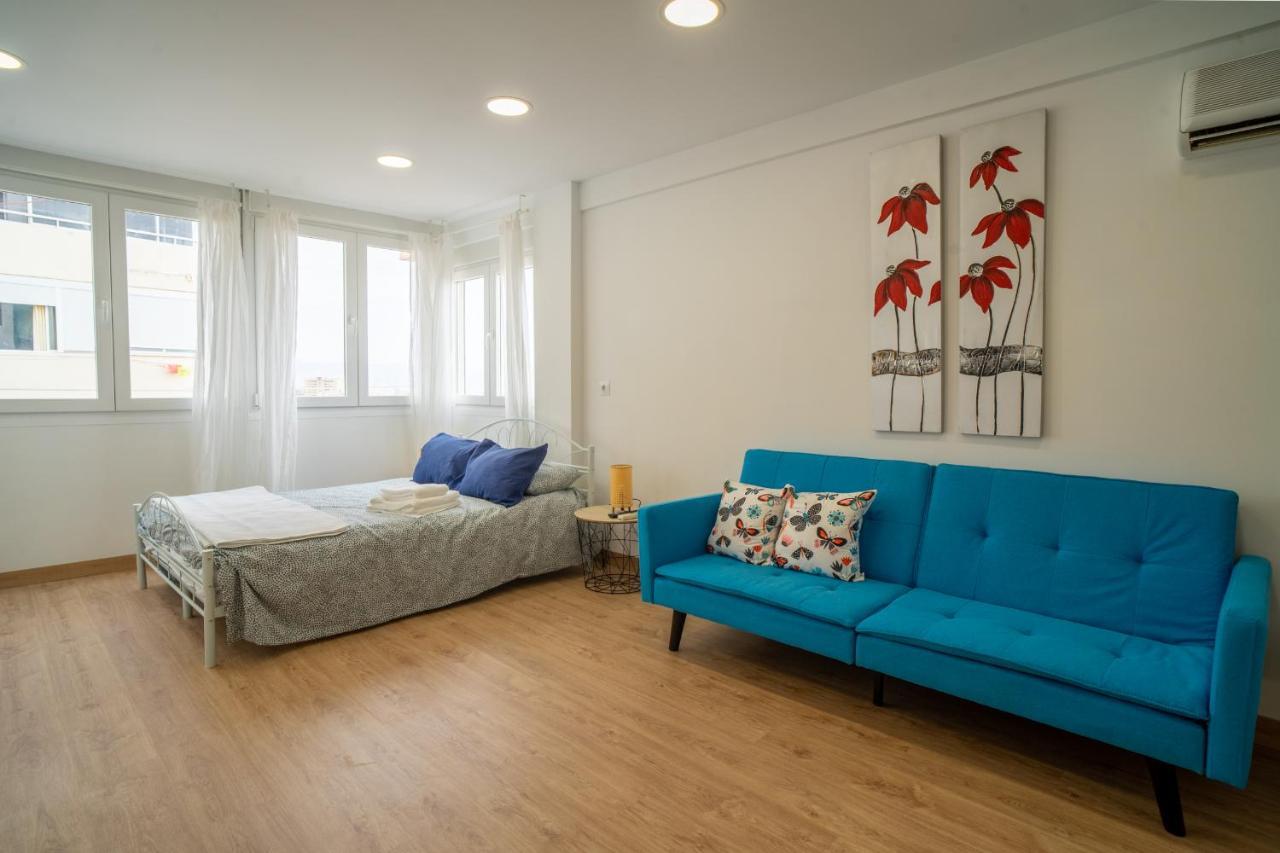 Apt. P/3 10' From The Beach W/Wifi In توريمولينوس المظهر الخارجي الصورة